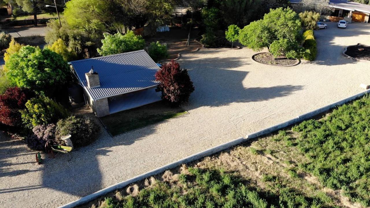 Tarantula Guest House Calvinia المظهر الخارجي الصورة