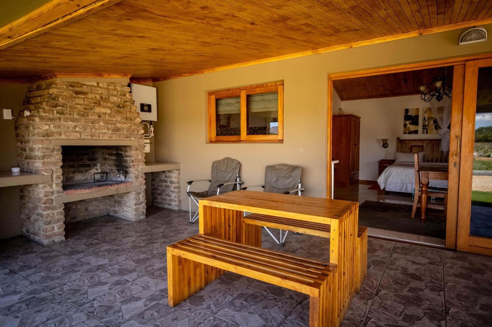 Tarantula Guest House Calvinia المظهر الخارجي الصورة